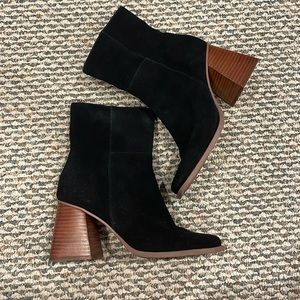 EUC Crown Vintage Taren black suede stacked heel boots